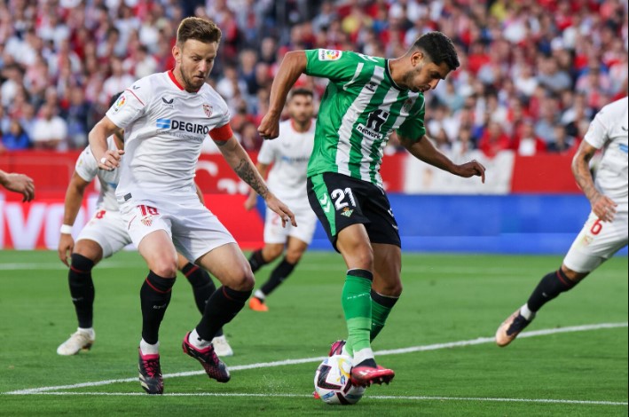 Soi kèo Sevilla vs Real Betis tối nay chuẩn thắng