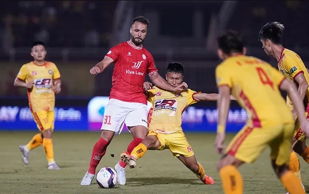 Soi kèo TP Hồ Chí Minh vs Đông Á Thanh Hóa chuẩn thắng