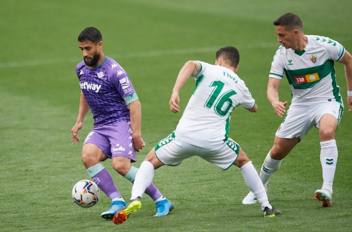 Chốt kèo ngon Elche vs Real Betis: Tính đường đi đàng hoàng