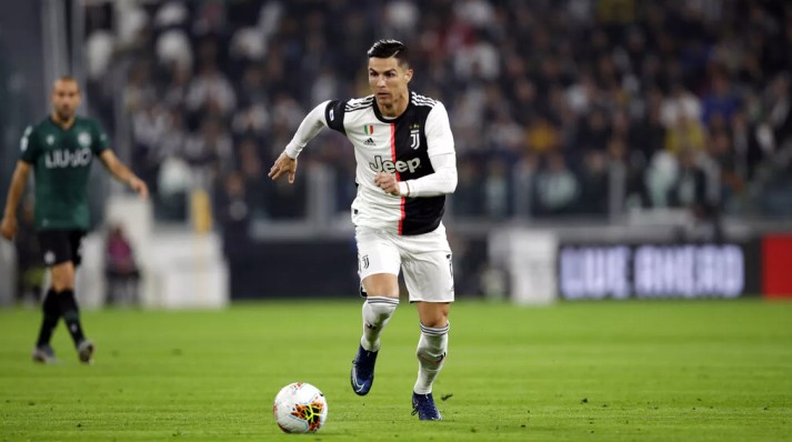 Những khoảnh khắc ấn tượng với cú sút của Ronaldo